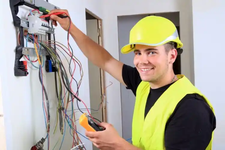 elektricien Egmond aan den Hoef